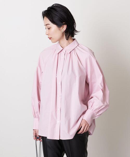 UNITED ARROWS(ユナイテッドアローズ)の「UWSC ギャザー ボリューム シャツカラー ブラウス †(シャツ/ブラウス・レディース・ブラック/オフホワイト/ライトピンク・FREE)」の12枚目の写真