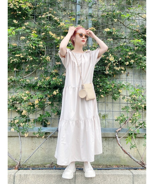 JUMELLE（ジュメロ）の「ボリュームティアードワンピース（ワンピース・レディース・ブラック/アイボリー・FREE）」の3枚目の写真