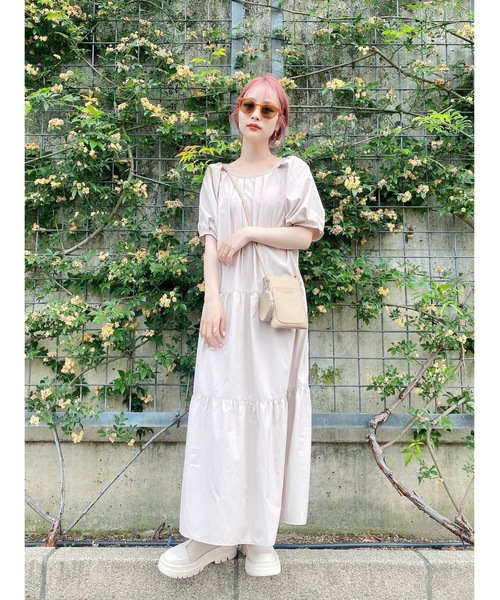 JUMELLE（ジュメロ）の「ボリュームティアードワンピース（ワンピース・レディース・ブラック/アイボリー・FREE）」の4枚目の写真