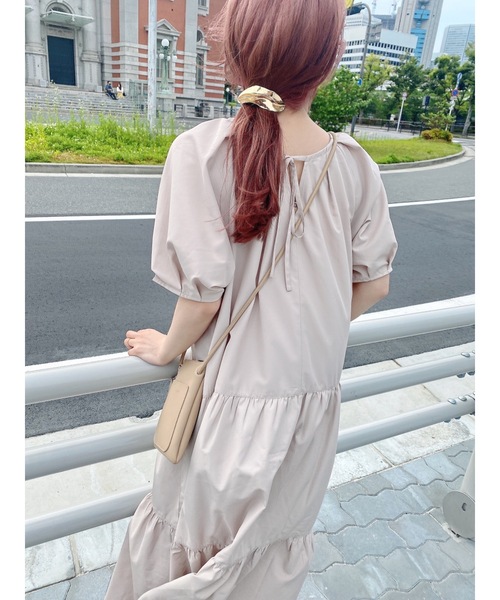 JUMELLE（ジュメロ）の「ボリュームティアードワンピース（ワンピース・レディース・ブラック/アイボリー・FREE）」の12枚目の写真