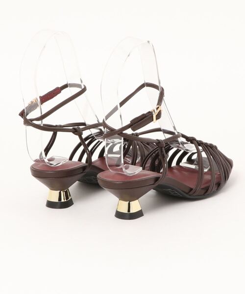 LILY BROWN（リリーブラウン）の「クロスストラップサンダル（サンダル・レディース・イエロー/ブラック/ブラウン・SMALL/LARGE/MEDIUM）」の4枚目の写真