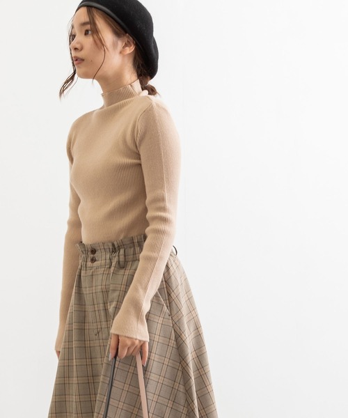 POU DOU DOU（プードゥドゥ）の「シアバターリブニット（ニット/セーター・レディース・ベージュ/ブルー/アイボリー/ダークグレー・3）」の20枚目の写真