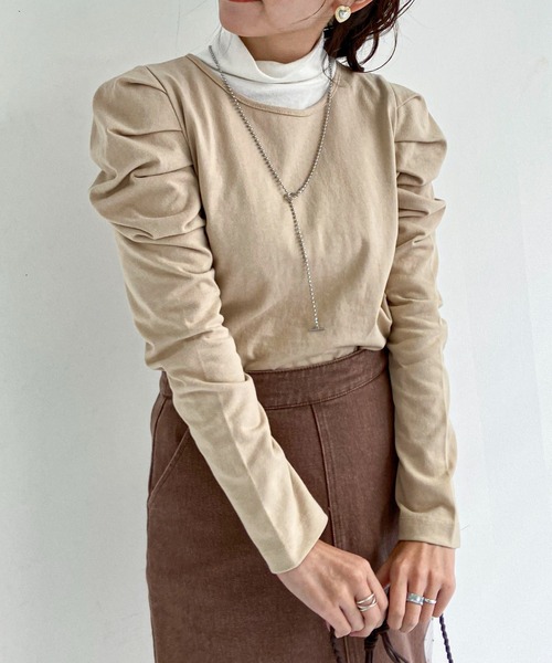 EPIMI E'PIMMY（エピミエピミー）の「パワショルカットカーディガン（カーディガン/ボレロ・レディース・オフホワイト/ブラック/ベージュ/コーラルピンク・MEDIUM）」の3枚目の写真