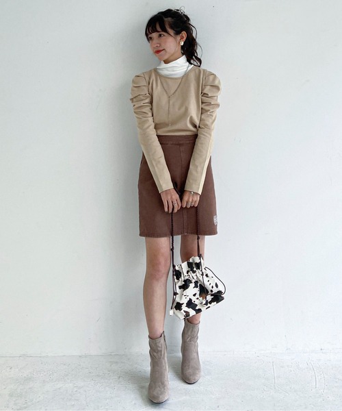 EPIMI E'PIMMY（エピミエピミー）の「パワショルカットカーディガン（カーディガン/ボレロ・レディース・オフホワイト/ブラック/ベージュ/コーラルピンク・MEDIUM）」の7枚目の写真