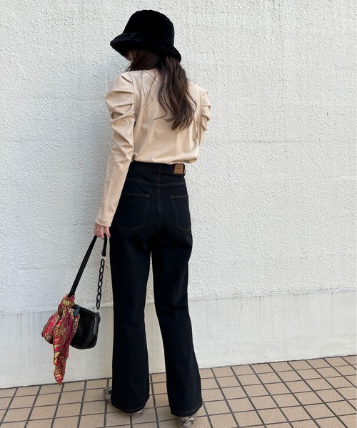 EPIMI E'PIMMY（エピミエピミー）の「パワショルカットカーディガン（カーディガン/ボレロ・レディース・オフホワイト/ブラック/ベージュ/コーラルピンク・MEDIUM）」の16枚目の写真