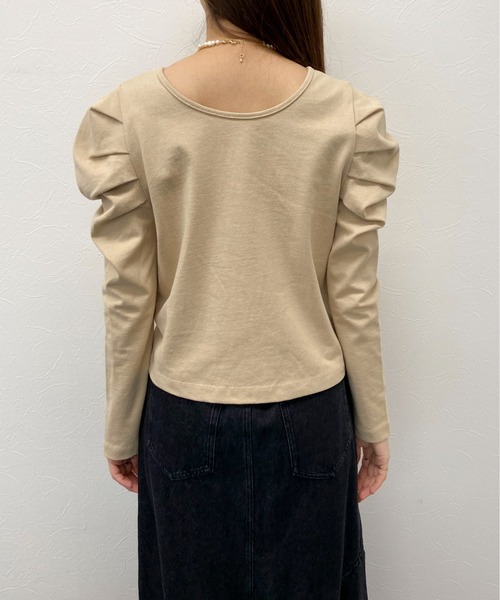 EPIMI E'PIMMY（エピミエピミー）の「パワショルカットカーディガン（カーディガン/ボレロ・レディース・オフホワイト/ブラック/ベージュ/コーラルピンク・MEDIUM）」の13枚目の写真