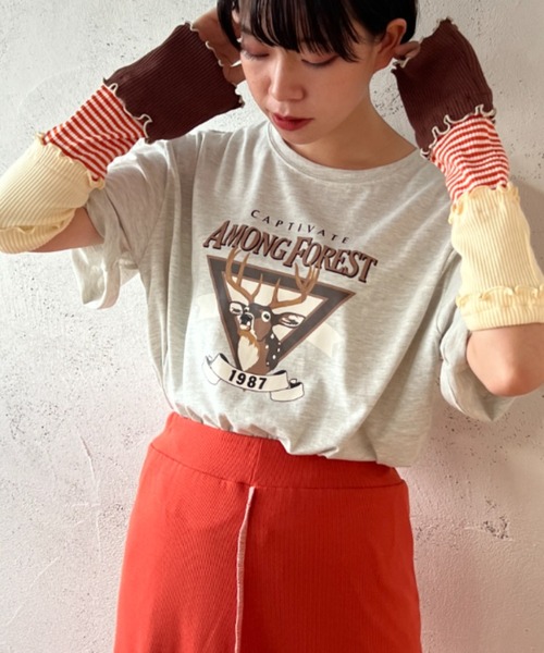 kutir(クティール)の「アソートプリントTシャツ(Tシャツ/カットソー・レディース・ホワイト/チャコールグレー/ダークブラウン/オフホワイト/ダークグレー/ラベンダー/オートミール・FREE)」の1枚目の写真