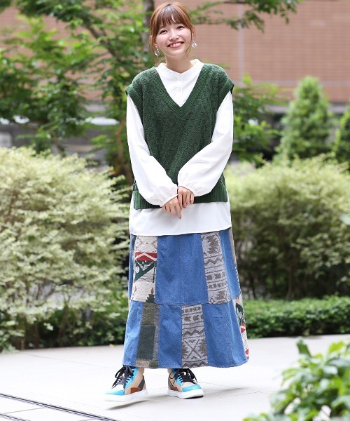 チチカカ（チチカカ）の「ジャカードニットドッキングプルオーバー（その他トップス・レディース・ブラック/ブラウン/グリーン・FREE）」の9枚目の写真