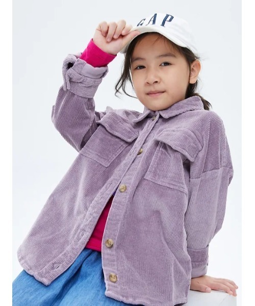 GAP(ギャップ)の「コーデュロイ シャツジャケット (キッズ)(その他アウター・キッズ・その他/その他1・M/XL/XS/S/L/XXL)」の2枚目の写真