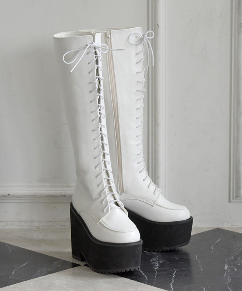 NOFALL（ノーフォール）の「厚底プラットフォームレースアップロングブーツ（ブーツ・レディース・ホワイト/ブラック・LL/M/L/3L/S）」の16枚目の写真