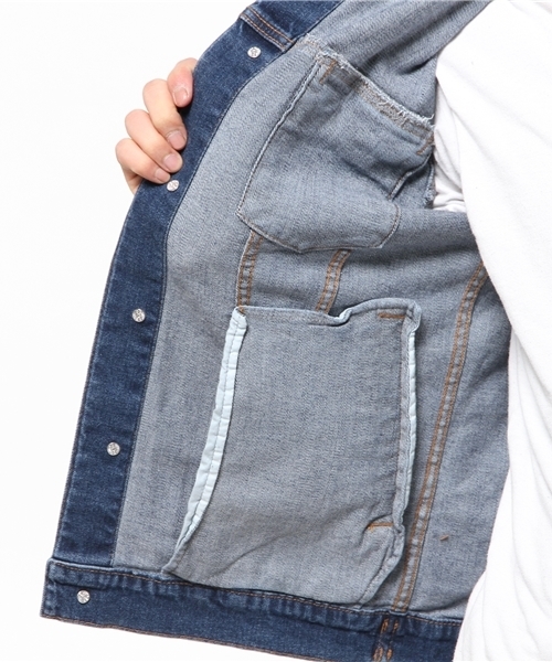 WEGO(ウィゴー)の「WEGO/ライクラストレッチデニムジャケット(デニムジャケット・メンズ・ライトインディゴブルー/ダークインディゴブルー/インディゴブルー・LARGE/MEDIUM/SMALL)」の4枚目の写真
