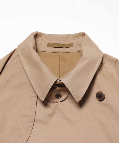 ADAM ET ROPE'(アダムエロペ)の「ビッグシルエット ギャバ トレンチコート/オーガニックコットン/ストレッチ性(トレンチコート・メンズ・ベージュ/キャメル・M/L)」の18枚目の写真