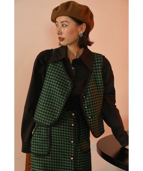 Leja（レジャ）の「【LEJA】ギンガムチェックライン切替スリットスカート（スカート・レディース・グリーン・SMALL/MEDIUM）」の6枚目の写真