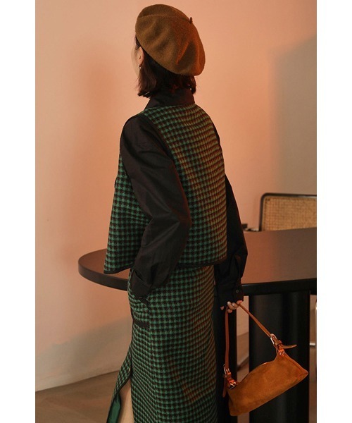 Leja（レジャ）の「【LEJA】ギンガムチェックライン切替スリットスカート（スカート・レディース・グリーン・SMALL/MEDIUM）」の7枚目の写真