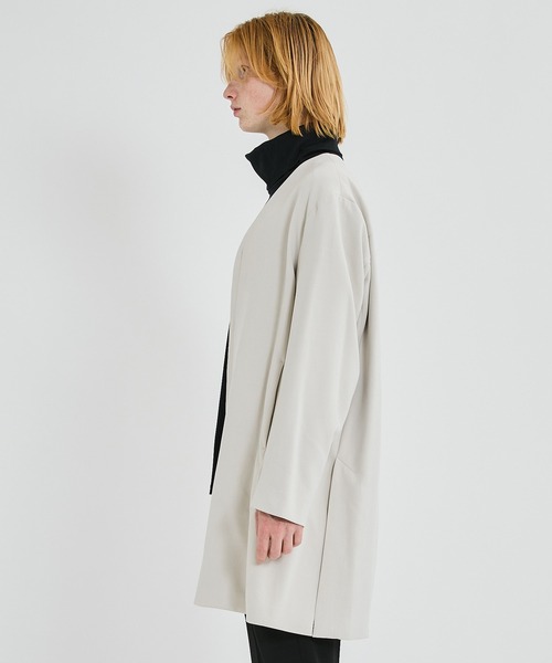 ATTACHMENT（アタッチメント）の「ダブルクロスノーカラーコート/PE/RY DOUBLE CLOTH COLLARLESS COAT（ノーカラーコート・メンズ・オフホワイト/ブラック/ブラウン・2）」の17枚目の写真