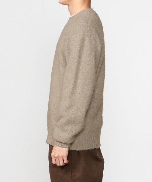 Laurence J Smith（ローレンスジェイスミス）の「【LAURENCE J.SMITH】クルーネックルーズニット MEN（ニット/セーター・メンズ・サックスブルー/イエロー/ベージュ/グレー・MEDIUM/LARGE）」の8枚目の写真