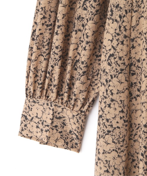 FREE'S MART（フリーズマート）の「花柄パイピングワンピース（ワンピース・レディース・ホワイト系その他/ベージュ系その他・FREE）」の8枚目の写真