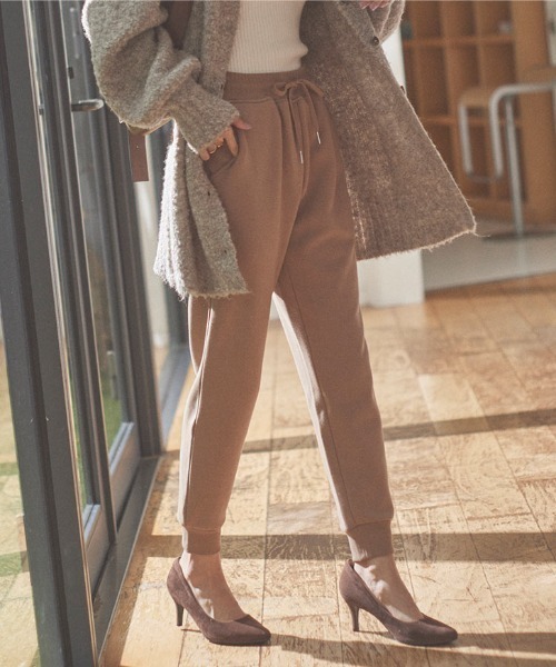 KOBE LETTUCE（コウベレタス）の「[ぬく盛り] 裏起毛ジョガーパンツ（その他パンツ・レディース・ホワイト/ブラック/ブラウン系/モカ・FREE/M/S/L）」の3枚目の写真