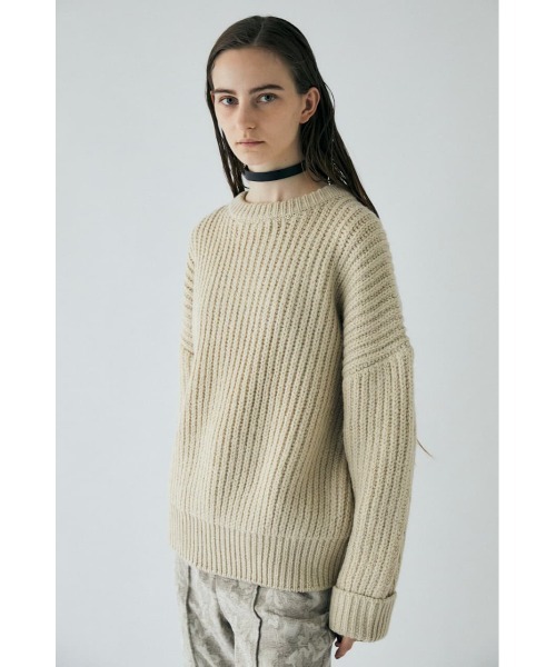 MOUSSY(マウジー)の「DROP SHOULDER LOOSE ニット(ニット/セーター・レディース・アイボリー/ダークブラウン/カーキ/ダークネイビー・FREE)」の6枚目の写真