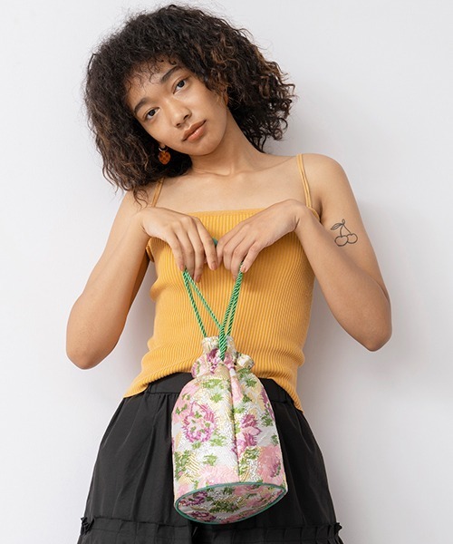 Casselini(キャセリーニ)の「Casselini(キャセリーニ)ジャガード巾着(ショルダーバッグ・レディース・モスグリーン/ピンク/ミント/ゴールド・FREE)」の3枚目の写真