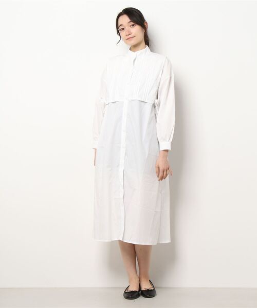 ECRIRE（エクリール）の「サイドリボンピンタックワンピース（ワンピース・レディース・ブラック/オフホワイト/ネイビー/ベージュ・M）」の2枚目の写真