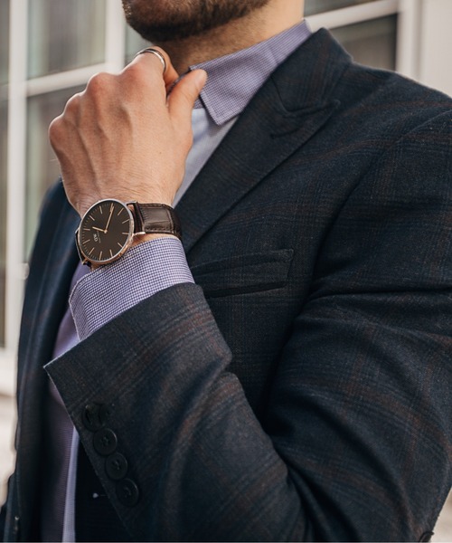 Daniel Wellington（ダニエルウェリントン）の「CLASSIC YORK 時計ベルト（アナログ腕時計・レディース・ゴールド・36mm/40mm）」の5枚目の写真