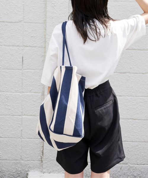 Auntie Rosa Holiday（アンティローザホリデー）の「ストライプオーバートート（トートバッグ・レディース・ブラック/ネイビー・FREE）」の8枚目の写真