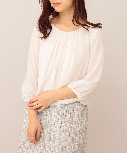 UNTITLED（アンタイトル）の「◆プレーヌツイルブラウス【マシンウォッシャブル】（Tシャツ/カットソー・レディース・オフホワイト/ナチュラル・02/01/03）」の13枚目の写真