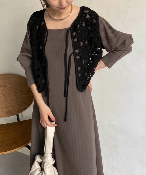 CAPRICIEUX LE'MAGE(カプリシューレマージュ)の「クロシェ風ミニベスト(ベスト・レディース・ブラック/ライトベージュ・FREE)」の21枚目の写真