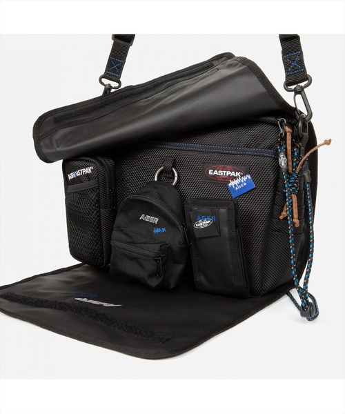 ADER error(アーダーエラー)の「AderError×EASTPAK/アダーエラー×イーストパック/ADER SHOULDERBAG(ショルダーバッグ・メンズ・ブラック・FREE)」の6枚目の写真
