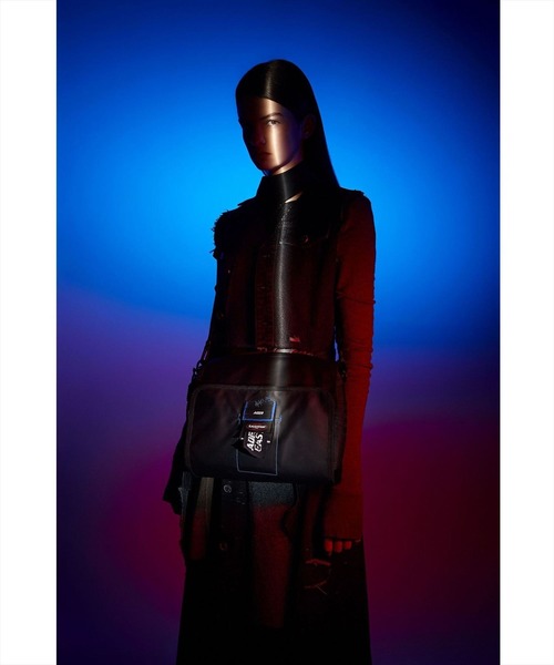 ADER error(アーダーエラー)の「AderError×EASTPAK/アダーエラー×イーストパック/ADER SHOULDERBAG(ショルダーバッグ・メンズ・ブラック・FREE)」の5枚目の写真