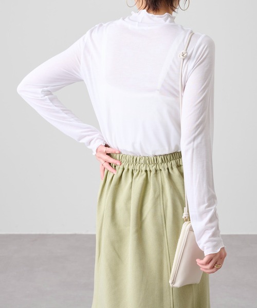 COLONY 2139（コロニートゥーワンスリーナイン）の「天竺シアーメローロンT/シアープチハイネックロンＴ（Tシャツ/カットソー・レディース・ブラック/グリーン/アイボリー/オレンジ・FREE）」の5枚目の写真