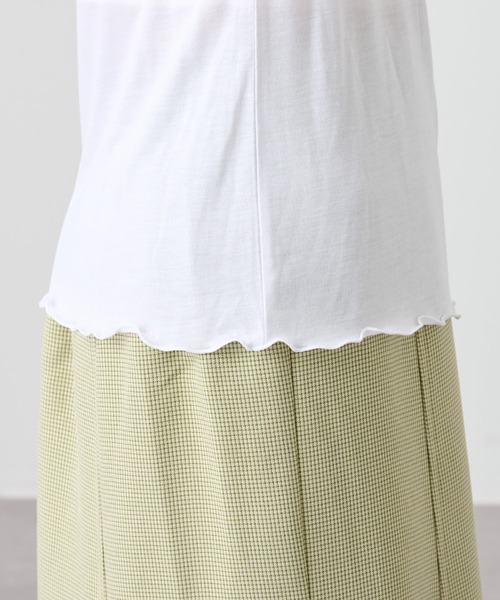 COLONY 2139（コロニートゥーワンスリーナイン）の「天竺シアーメローロンT/シアープチハイネックロンＴ（Tシャツ/カットソー・レディース・ブラック/グリーン/アイボリー/オレンジ・FREE）」の21枚目の写真