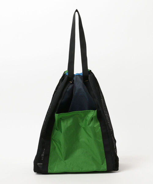 MARMOT(マーモット)の「Marmot / Camp Mesh Bag(トートバッグ・メンズ・ブラック/イエロー/ピンク・ONE SIZE)」の4枚目の写真