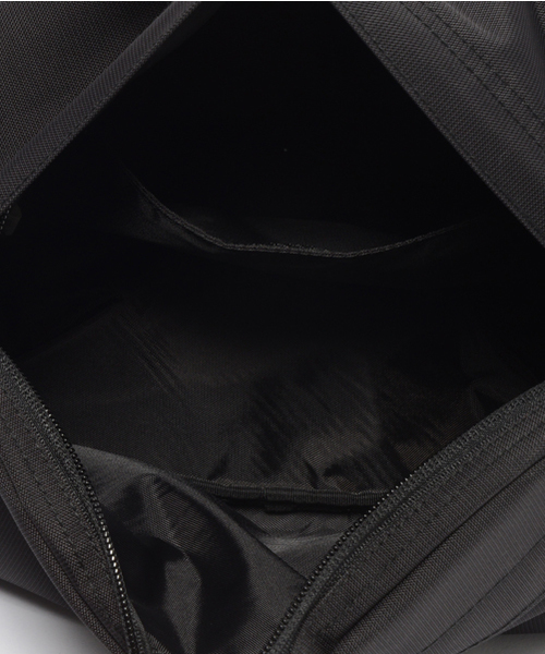 X-girl（エックスガール）の「ADVENTURE HIP PACK 2015（ボディバッグ/ウエストポーチ・レディース・ブラック/ベージュ/ネイビー・ONE SIZE）」の7枚目の写真
