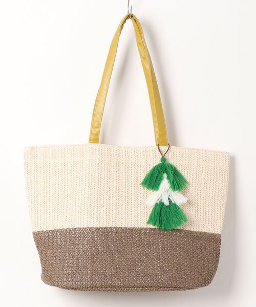 BENETTON (UNITED COLORS OF BENETTON)(ベネトンユナイテッドカラーズオブベネトン)の「【BENETTON:ベネトン】タッセル付き雑材トートバッグ(トートバッグ・レディース・ブラウン/カーキ/ブラック・FREE)」の8枚目の写真