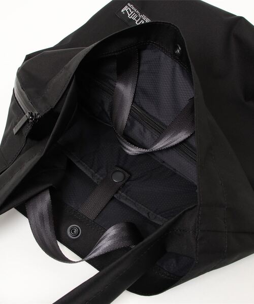Manhattan Portage BLACK LABEL（マンハッタンポーテージ　ブラックレーベル）の「RAFFERTY TOTE(M)CORDURA 305P（トートバッグ・メンズ・ブラック・MEDIUM）」の16枚目の写真