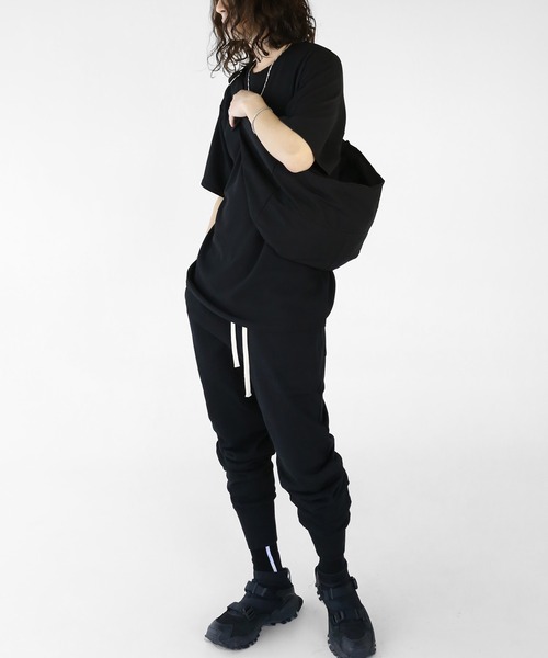 minsobi(ミンソビ)の「ベーシック半袖Tシャツ(Tシャツ/カットソー・メンズ・ブラック/ホワイト・M/L)」の11枚目の写真