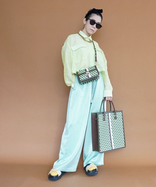 intoxic.（イントキシック）の「THE CUBE LYON  リヨン（ショルダーバッグ・レディース・グリーン/グレー/チョコ・FREE）」の8枚目の写真