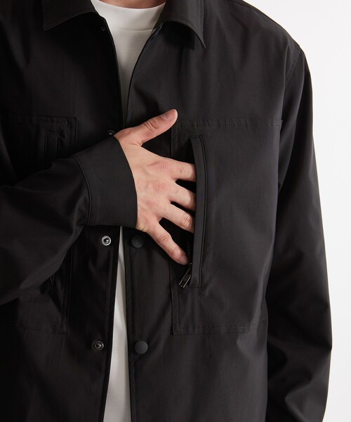 UNITED TOKYO（ユナイテッドトウキョウ）の「ダブルポケットコーチジャケット（ブルゾン・メンズ・ブラック/ライトベージュ・1/2）」の8枚目の写真