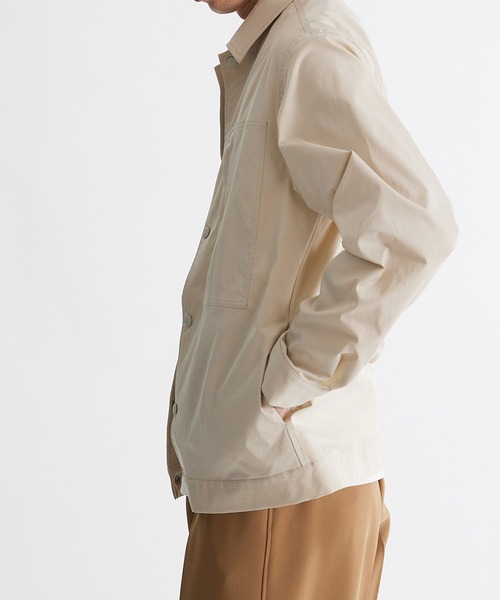 UNITED TOKYO（ユナイテッドトウキョウ）の「ダブルポケットコーチジャケット（ブルゾン・メンズ・ブラック/ライトベージュ・1/2）」の20枚目の写真