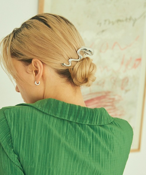 GOLDY（ゴールディ）の「クラウド シェイプ ライン ヘアー クリップ（バレッタ/ヘアクリップ・レディース・シルバー/ゴールド/その他1/その他2・FREE）」の11枚目の写真