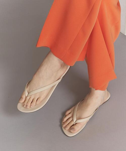 BEAUTY&YOUTH UNITED ARROWS(ビューティーアンドユースユナイテッドアローズ)の「フェイクレザー トング サンダル(サンダル・レディース・ブラック/ナチュラル/オレンジ/シルバー・37/38/35/36)」の12枚目の写真