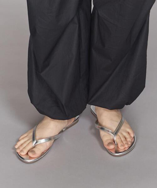 BEAUTY&YOUTH UNITED ARROWS(ビューティーアンドユースユナイテッドアローズ)の「フェイクレザー トング サンダル(サンダル・レディース・ブラック/ナチュラル/オレンジ/シルバー・37/38/35/36)」の13枚目の写真