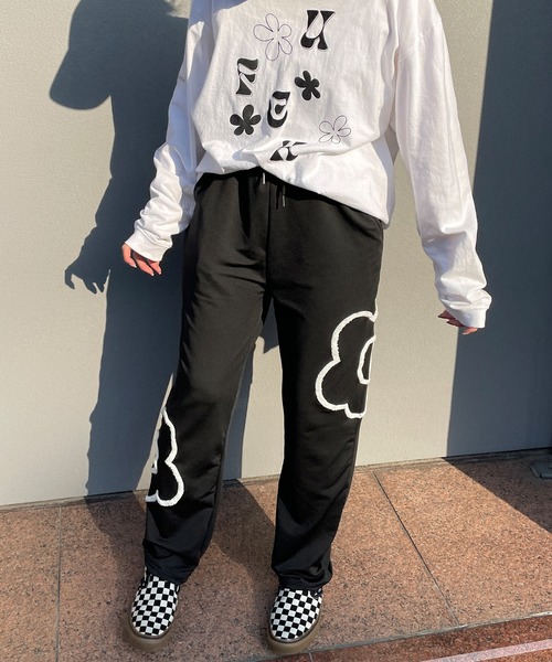 byYOUANCE（バイユアンス）の「フラワーパンツ（その他パンツ・レディース・ブラック・FREE）」の4枚目の写真