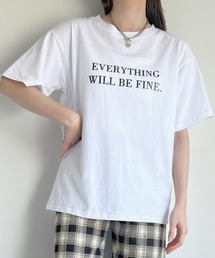 カジュアルロゴ入り 英字レタリングTシャツ