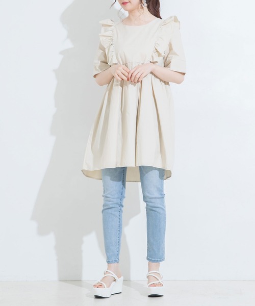 Newlyme（ニューリーミー）の「厚底ラインストラップサンダル（サンダル・レディース・ホワイト/ブラック/グレー/ブラック×ベージュ・22cm/22.5cm/23cm/23.5cm/24cm/24.5cm/25cm/26cm/25.5cm）」の11枚目の写真