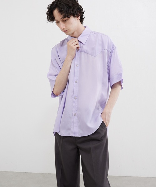 Lui's（ルイス）の「切替ヨークシャツ（シャツ/ブラウス・メンズ・ブラック/オフホワイト/パープル・FREE）」の3枚目の写真