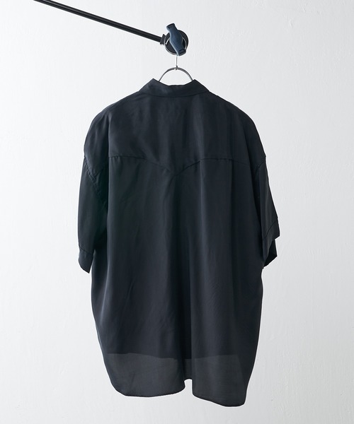 Lui's（ルイス）の「切替ヨークシャツ（シャツ/ブラウス・メンズ・ブラック/オフホワイト/パープル・FREE）」の15枚目の写真