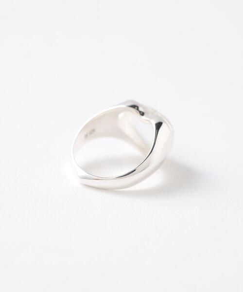 Steven Alan（スティーブンアラン）の「＜ANNIKA INEZ＞HEART RING SMALL/リング（リング・レディース・シルバー・3）」の2枚目の写真